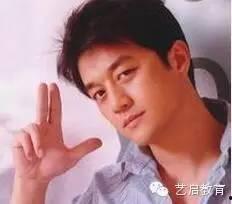 明星网红偷笑视频合集,笑点满满！明星网红偷笑瞬间大盘点