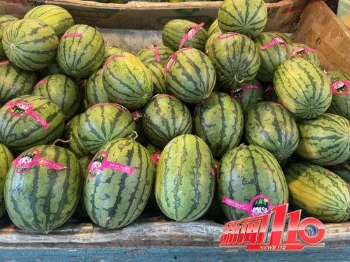 黑料吃黑瓜反差大吗,吃黑瓜背后的惊人反差